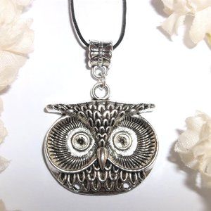 Necklace, Pendant, Owl Necklace, Silver Owl Necklace, Gift Idea, Jewelry 8053
